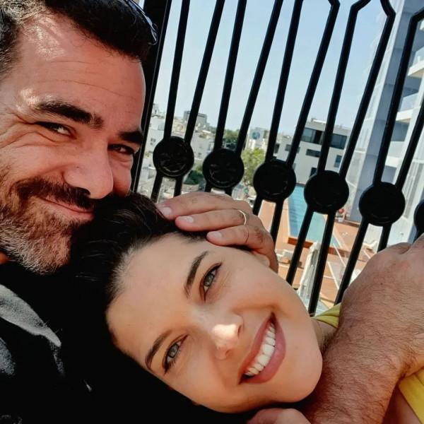 硬漢畫與嬌妻婚後“鬼畜”日常,562萬網友點贊:這愛情我也想要 硬漢畫與嬌妻婚後“鬼畜”日常,562萬網友點贊:這愛情我也想要