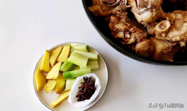 豬這個部位是價效比最高的,好吃不貴看著就有食慾,別錯過 豬這個部位是價效比最高的,好吃不貴看著就有食慾,別錯過