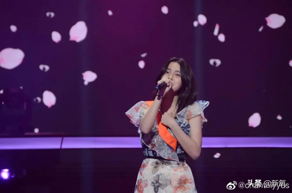 地包天也能拿冠軍?港姐被嘲一屆不如一屆真的不虧… 地包天也能拿冠軍?港姐被嘲一屆不如一屆真的不虧…