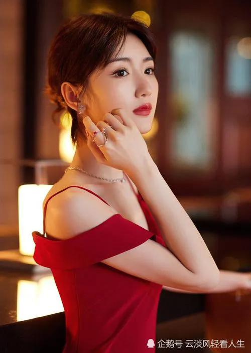 愛江山更愛美人&mdash;&mdash;毛曉彤美圖集一