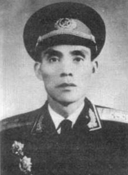 1952年朝鮮戰事正緊,彭德懷不回國治病,陳賡向中央“告他一狀” 1952年朝鮮戰事正緊,彭德懷不回國治病,陳賡向中央“告他一狀”