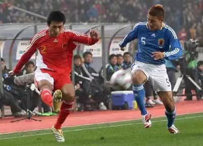 曾經的國字號主力,27歲黃金年齡選擇退役,中國球員之國安張帥 曾經的國字號主力,27歲黃金年齡選擇退役,中國球員之國安張帥