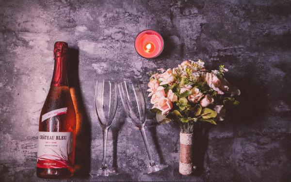 一個人是否富有，看她的“朋友”便知道