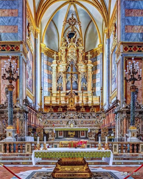義大利那不勒斯 聖多美尼克馬喬雷大教堂 歷史悠久 富麗堂皇 藝息濃厚