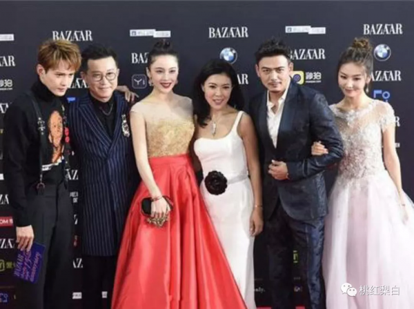 才兩個月沒見,蘇芒都憔悴成這樣了? 才兩個月沒見,蘇芒都憔悴成這樣了?