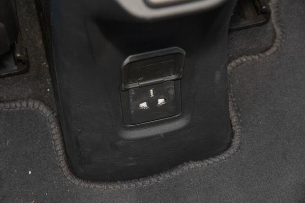 沉穩的“小快靈” 試駕體驗別克微藍7