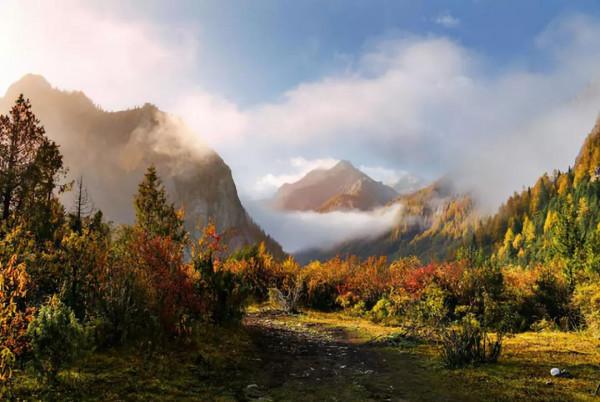 「虹橋溝」養在深閨的川西童話 「虹橋溝」養在深閨的川西童話