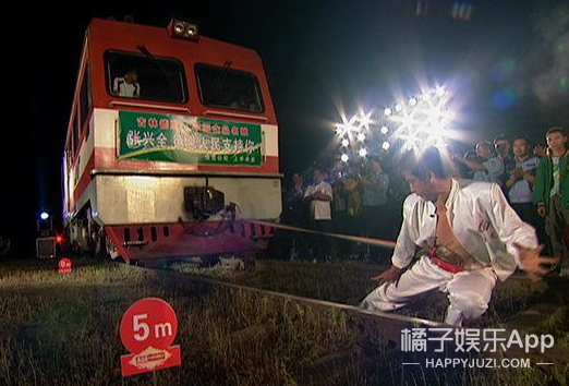 還記得《中國達人秀》的冠軍劉偉嗎？還和童瑤演了電影？