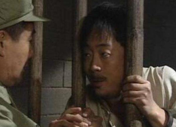 被逼成飛賊的燕子李三,為什麼被當時的老百姓看做英雄人物? 被逼成飛賊的燕子李三,為什麼被當時的老百姓看做英雄人物?