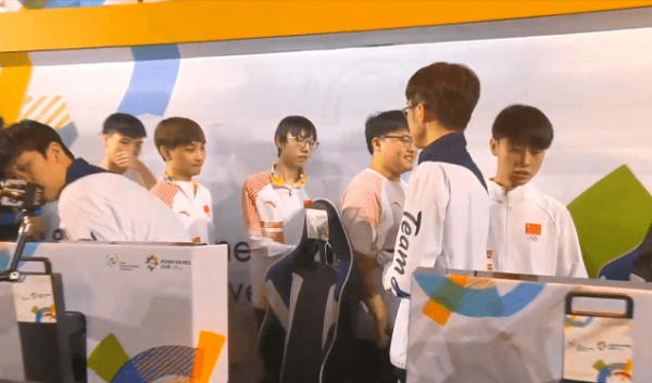 “LOL亞運會全華班配置引爭議”，Knight首發穩了，AD位懸念很大