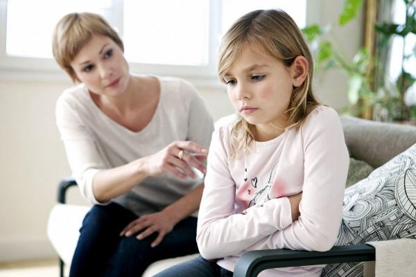 當孩子被欺負時,請別替他說“沒關係”,你的不在意對他傷害很大 當孩子被欺負時,請別替他說“沒關係”,你的不在意對他傷害很大