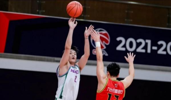 CBA26日戰報!虐菜小王子31+14,廣東雙槍齊爆發,小丁只投三分 CBA26日戰報!虐菜小王子31+14,廣東雙槍齊爆發,小丁只投三分