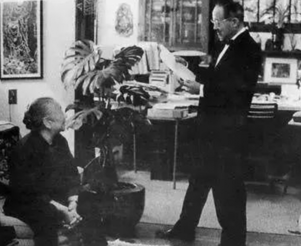 天才趙元任:精通數、理、哲,學會了33種方言,4個女兒全是學霸 天才趙元任:精通數、理、哲,學會了33種方言,4個女兒全是學霸