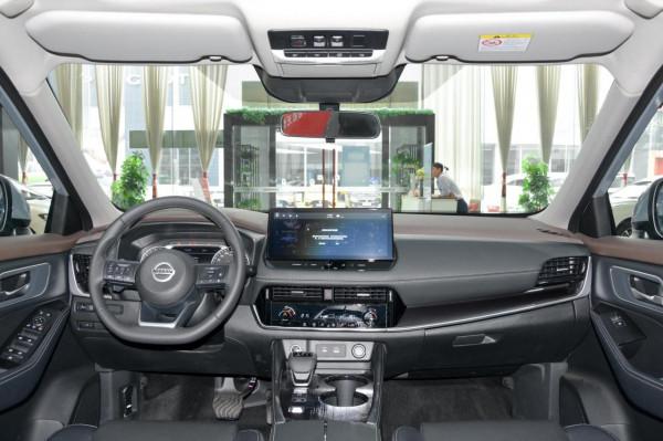 第五代途勝L對比全新奇駿 20萬價位誰更勝一籌？