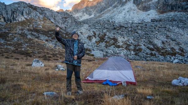 川西海拔最高最大最藍的海子——亞莫措根