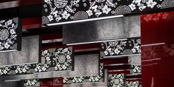 中國鐵建造的俄羅斯地鐵站，中國風走成“陰間”畫風？