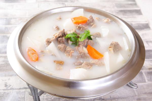 冬吃蘿蔔夏吃薑，醫生：腫瘤患者不能亂吃蘿蔔