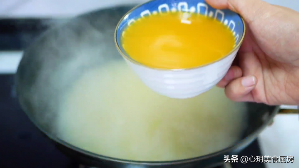 年夜飯最硬的一道壓軸菜，寓意虎年萬事如意，學會人人誇你是大廚