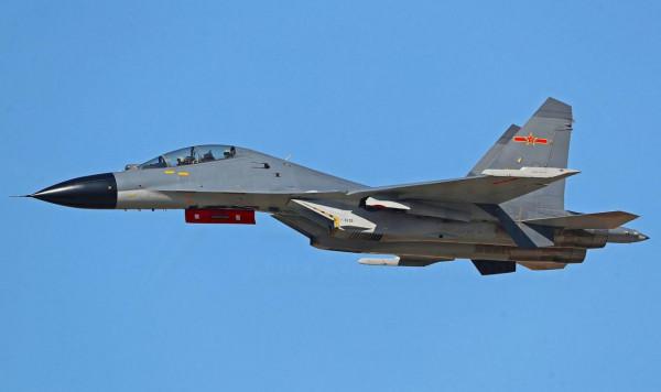 中國航空史上最正確的抉擇，放棄西方戰機，選蘇27讓空軍進步30年