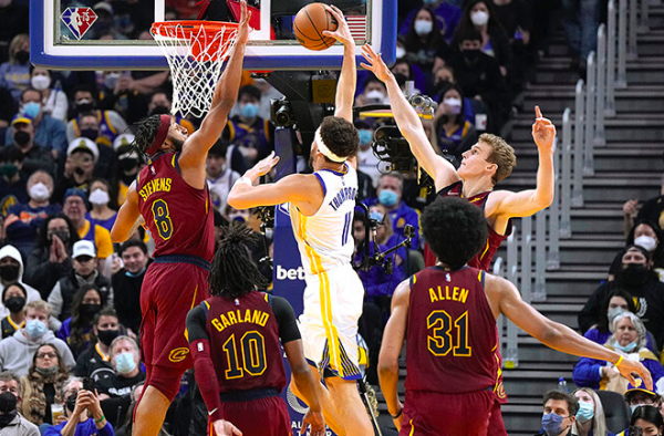 19中8！砍26&plus;8&plus;8！剛換隊就連續爆發，感謝湖人給送來的大禮