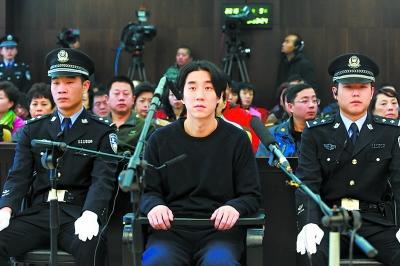 “自毀前程”的十大明星，有的被“高喊”復出，有的到現在還不服