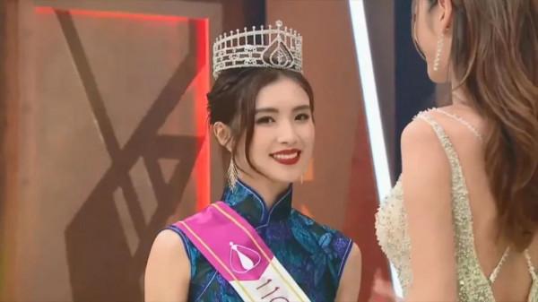 2021香港小姐看點多,星2代進不了前3,冠軍的美貌讓人移不開眼 2021香港小姐看點多,星2代進不了前3,冠軍的美貌讓人移不開眼