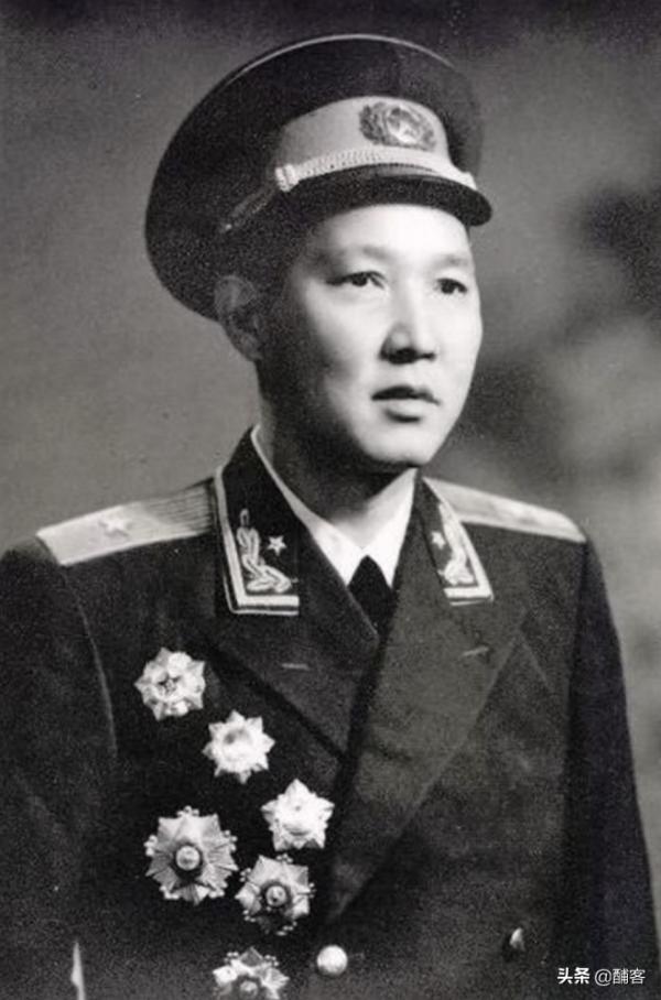 美軍李奇微：我找到了你的弱點，志願軍彭德懷：我預判了你的預判