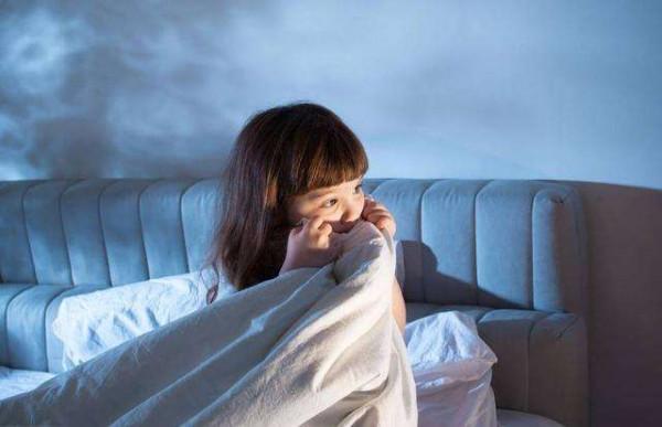 以下飲料可能會威脅孩子的健康，娃再愛喝，家長也不能縱容