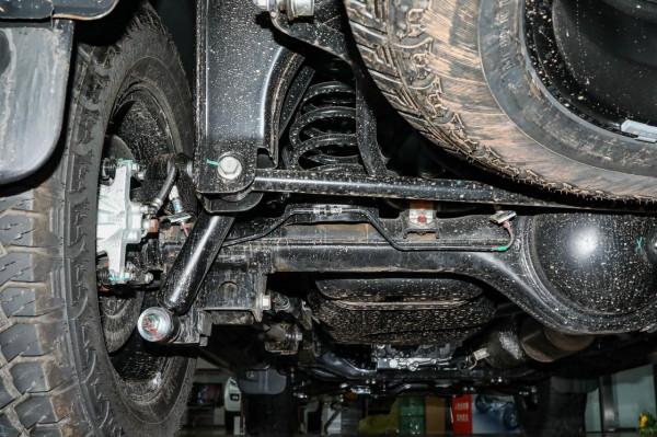 分時四驅，又是硬派越野，這款車能否拿下？測評mu-X牧遊俠