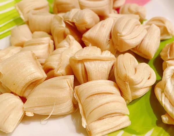 明天小年，別忘給家人準備“小年6寶”，寓意一家平安，虎年大吉