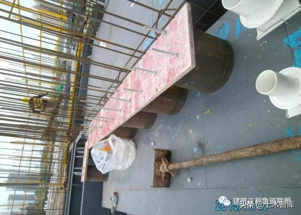 土建採用鋁模、裝配式施工時，機電如何配合預埋？
