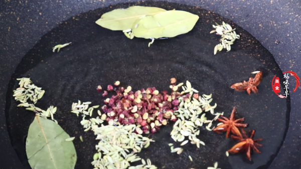 入秋後,吃牛羊肉不如吃“長生果”,營養又解饞,適合中老年人 入秋後,吃牛羊肉不如吃“長生果”,營養又解饞,適合中老年人