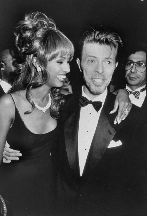 曾相愛25年瘋狂撒糖！搖滾巨星和頂級名模的神仙愛情還能更甜嗎？