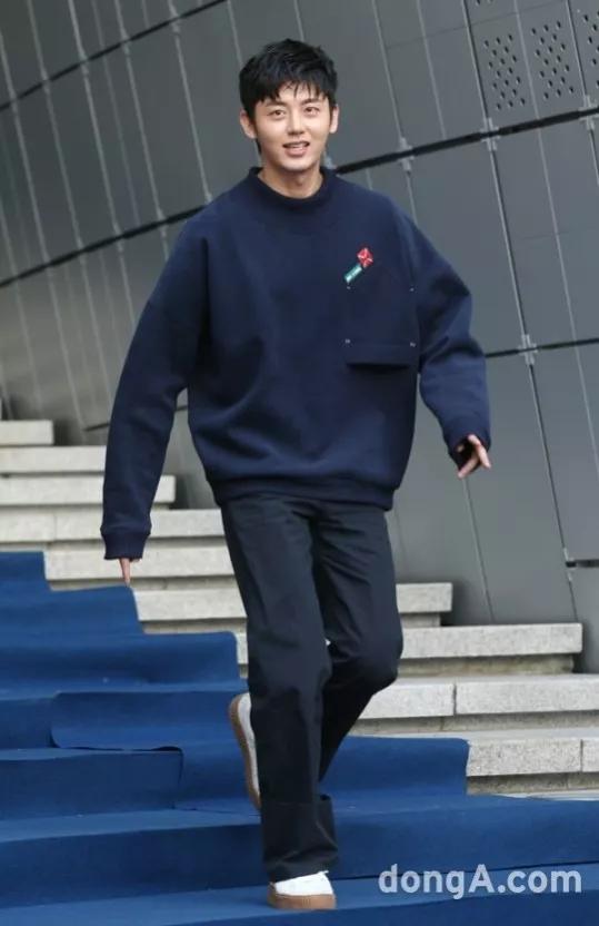 1987年生的韓國男星