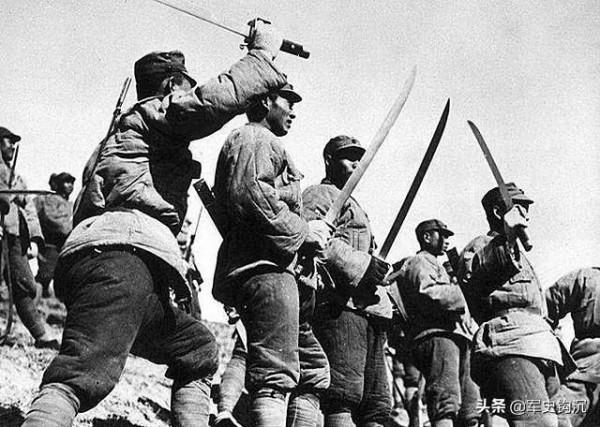 天津戰役，劉亞樓接見談判代表，坐車故意繞一大圈，陳長捷上了當