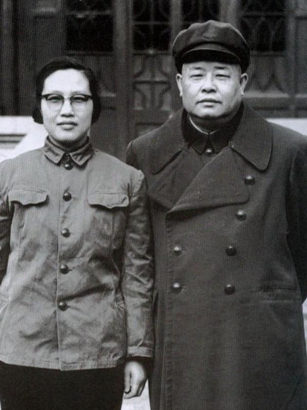 孫玉國被免職後，瀋陽軍區又任命了兩位副司令，他們是誰？