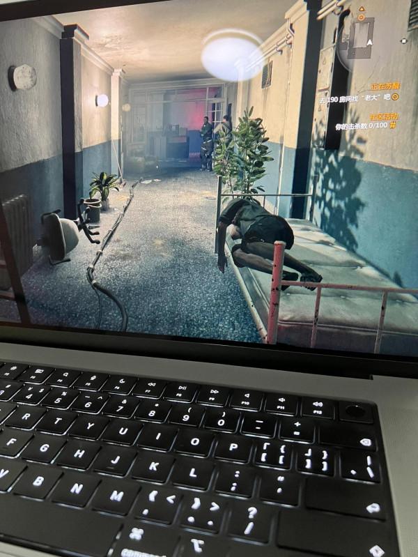 新款16寸Mac book pro拿來打遊戲哈