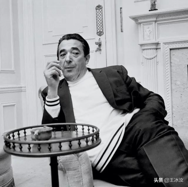 愛潑斯坦“媽媽桑”宣判了!前半生紙醉金迷後半生人間惡魔 愛潑斯坦“媽媽桑”宣判了!前半生紙醉金迷後半生人間惡魔