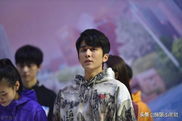 娛樂看點速遞：李現 張新成 胡一天 張子楓 黃景瑜 黃軒 千璽 毛不易