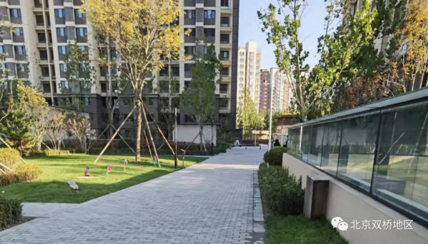 剛剛交付!走入雙橋這個準商品房新小區內部 剛剛交付!走入雙橋這個準商品房新小區內部