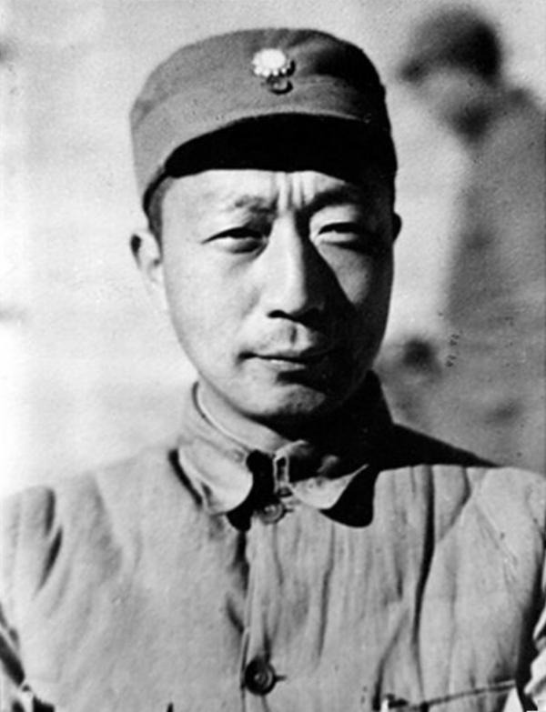 1958年一老紅軍闖中南海被攔，用紙條寫下外號後，毛主席親自接見