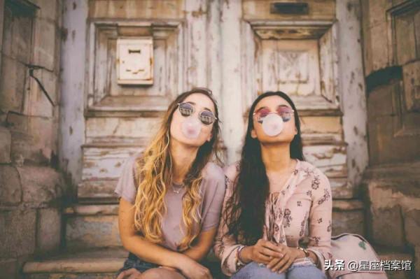 上升雙子座,閱盡人間冷暖,看遍世故仍心懷童心,永遠18歲 上升雙子座,閱盡人間冷暖,看遍世故仍心懷童心,永遠18歲