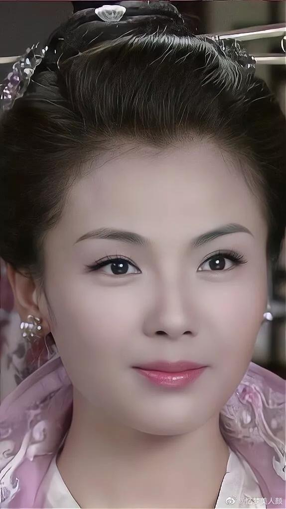 劉濤古裝桌布 劉濤古裝桌布