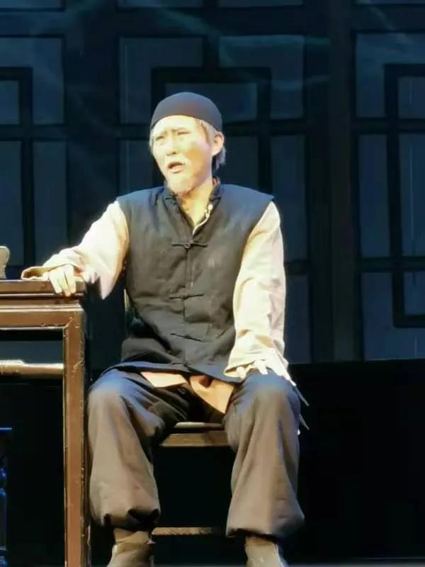 《茶館》再現天橋劇場 《茶館》再現天橋劇場