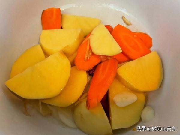 天冷了就吃它,口感豐富營養開胃,有肉有菜一鍋搞定,越吃越上癮 天冷了就吃它,口感豐富營養開胃,有肉有菜一鍋搞定,越吃越上癮