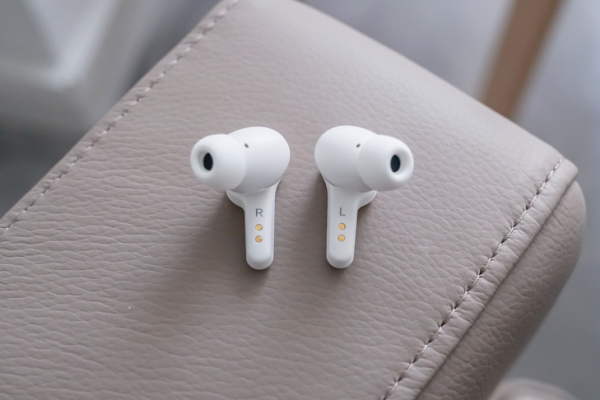 主動降噪/環境通透模式,28h續航,蘭士頓 T26A真無線降噪耳機 主動降噪/環境通透模式,28h續航,蘭士頓 T26A真無線降噪耳機