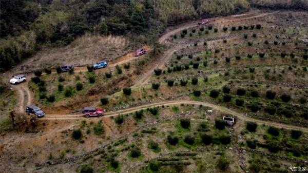 刀鋒所致，境界全開 甬紳BJ肆零俱樂部自駕遊活動