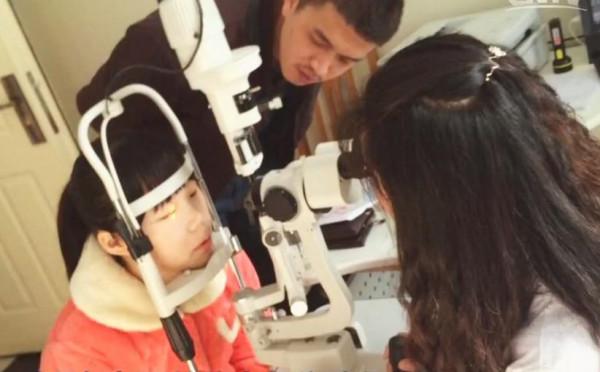 在浙江的西塘古鎮,一群生意人定期聚餐,為啥不點酒水和高價菜? 在浙江的西塘古鎮,一群生意人定期聚餐,為啥不點酒水和高價菜?