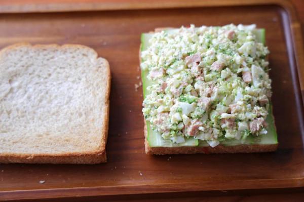 適合減脂健身的三明治,低油低脂,膳食纖維含量高,10分鐘搞定 適合減脂健身的三明治,低油低脂,膳食纖維含量高,10分鐘搞定