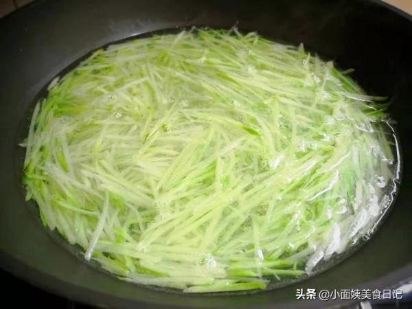 6道過年必備炸貨,是零食也是下酒菜,年前多做一些,放久也不壞 6道過年必備炸貨,是零食也是下酒菜,年前多做一些,放久也不壞